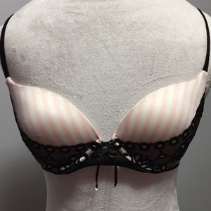 LIKE NEW VS BRA